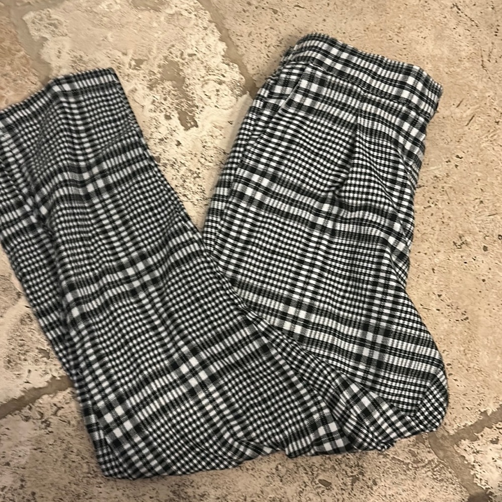 Size medium checkered pants